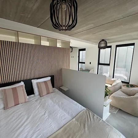 Penthouse 5.01 * Liège